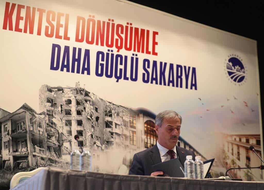 Başkan Alemdar: “17 Ağustos’u unutmayacağız, dirençli Sakarya’yı birlikte inşa edeceğiz”