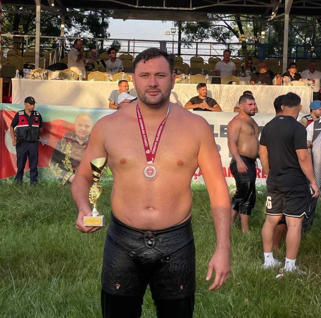 Büyükşehir Sporcuları Üç Branşta Derece Aldı