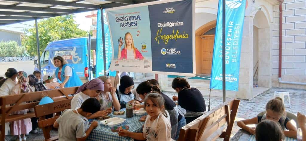 Gezici Umut Atölyesi Geyve ve Söğütlü’de Etkinlik Düzenledi