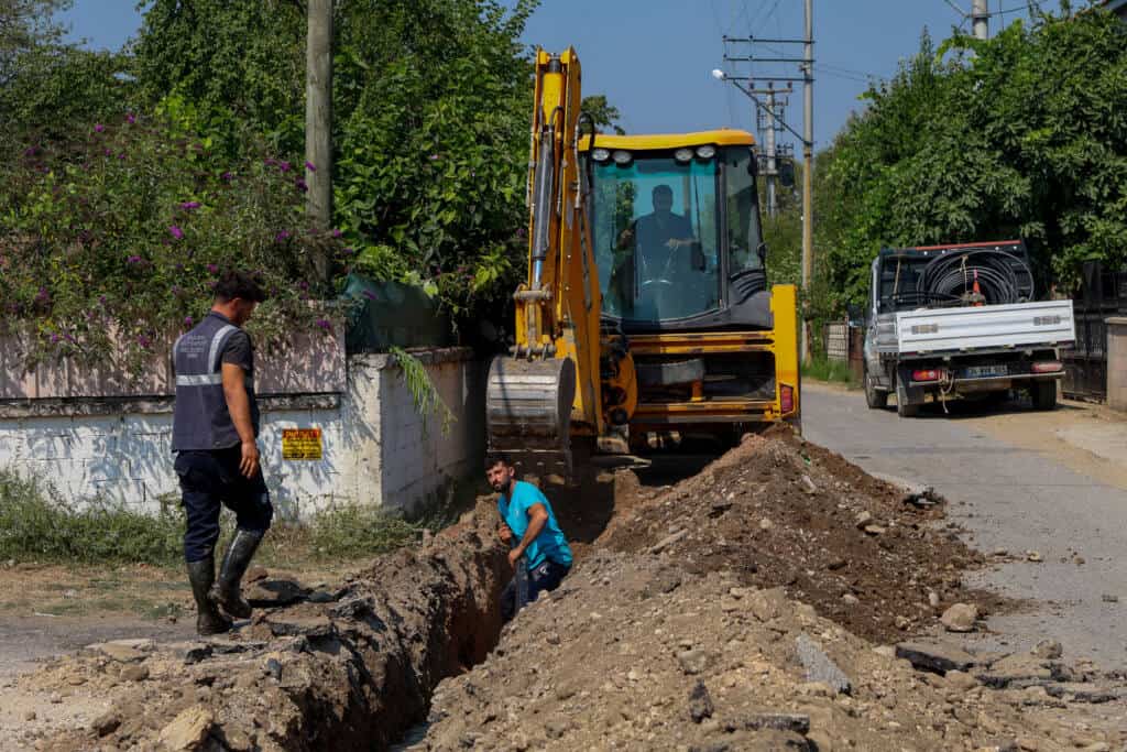 Karapürçek Meşepınarı’nda içme suyu hattı yenileniyor