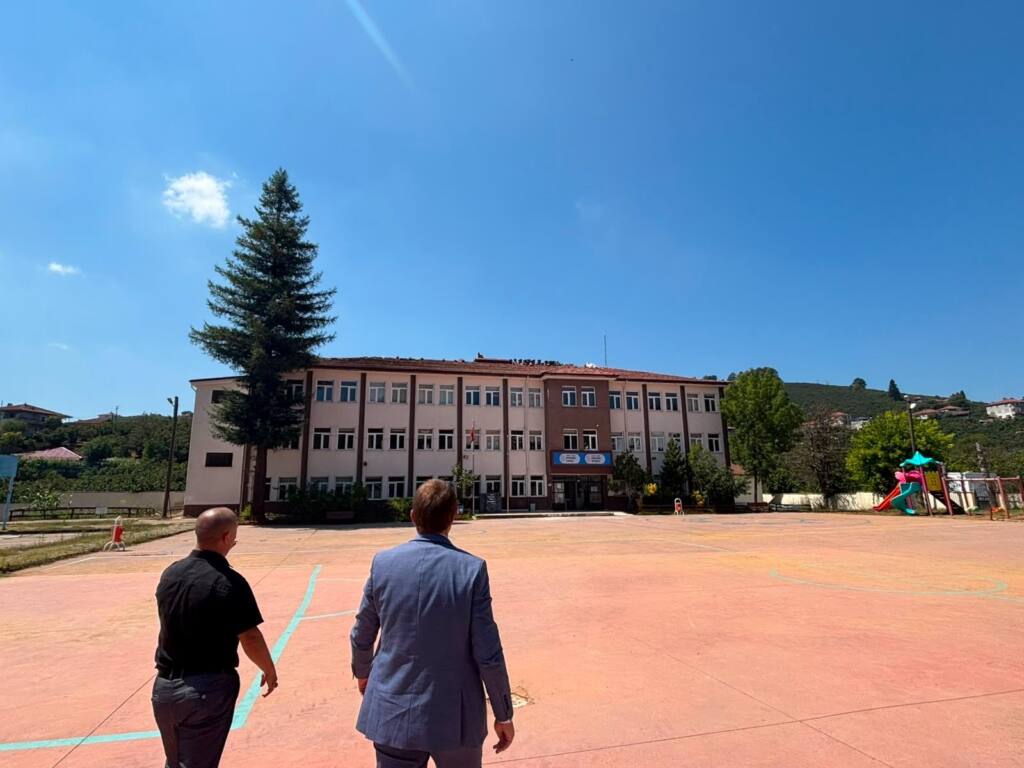 Kurudere İlkokulu ve Ortaokulunda Yeni Dönem Hazırlıkları İncelendi