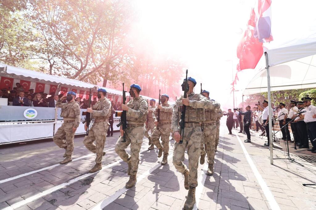 Sakarya’da 30 Ağustos Zafer Bayramı Coşkuyla Kutlandı
