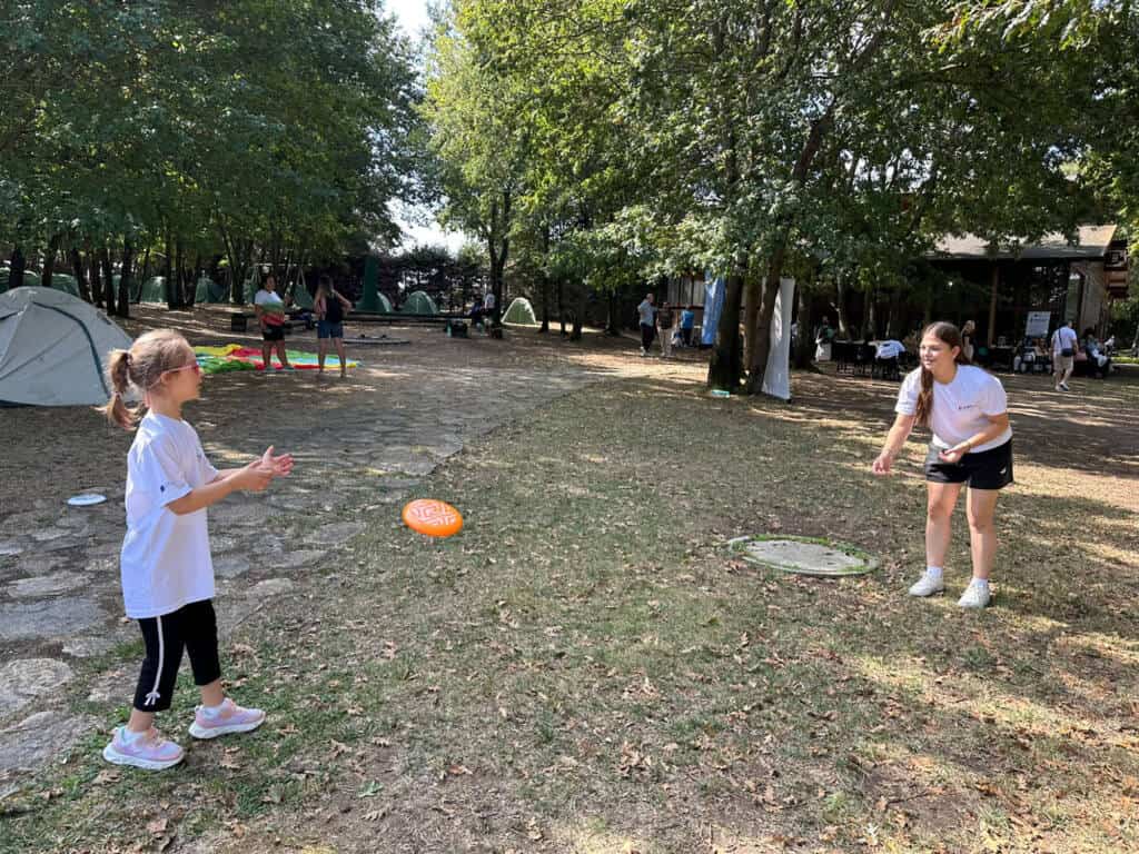 Sakarya’da Türkiye ve Bulgaristan’dan Çocuklar Sporla Buluştu