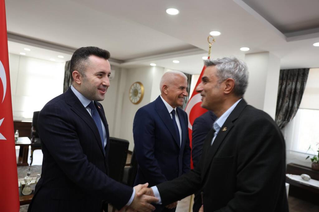 Sapanca Kaymakamlığı Zafer Bayramı Tebriklerini Kabul Etti