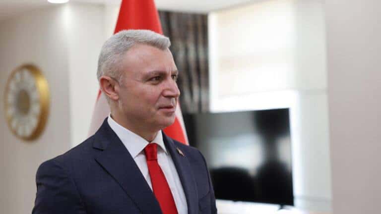 Sapanca Kaymakamlığı Zafer Bayramı Tebriklerini Kabul Etti