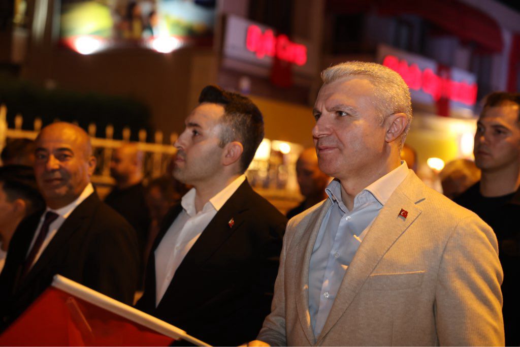 Sapanca’da 30 Ağustos Zafer Bayramı Fener Alayı Yürüyüşü Yapıldı