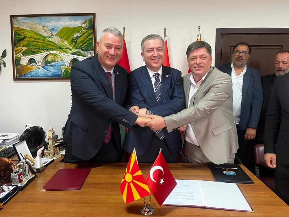 Serdivan ile Merkez Jupa Arasında Kardeşlik Protokolü İmzalandı