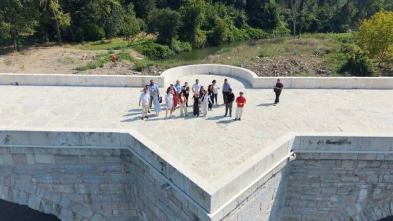Serdivan’da Uluslararası Akademisyenler İlçeyi Gezdi