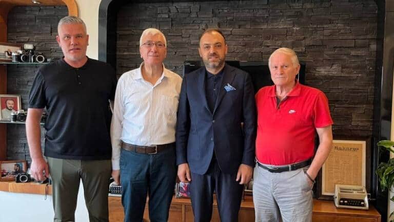 Sakaryaspor'a Gelir Desteği İçin Yeni Projelere Davet