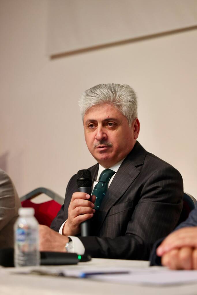 Vali Doğan Kızılelma Millet Bahçesi’nde İncelemelerde Bulundu