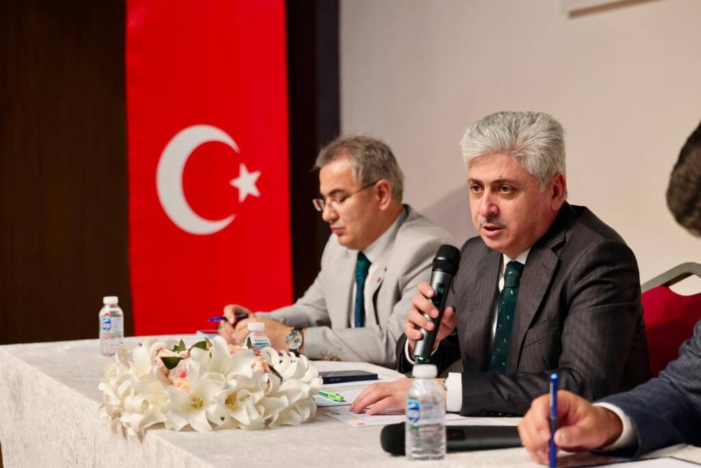 Vali Doğan Kızılelma Millet Bahçesi’nde İncelemelerde Bulundu