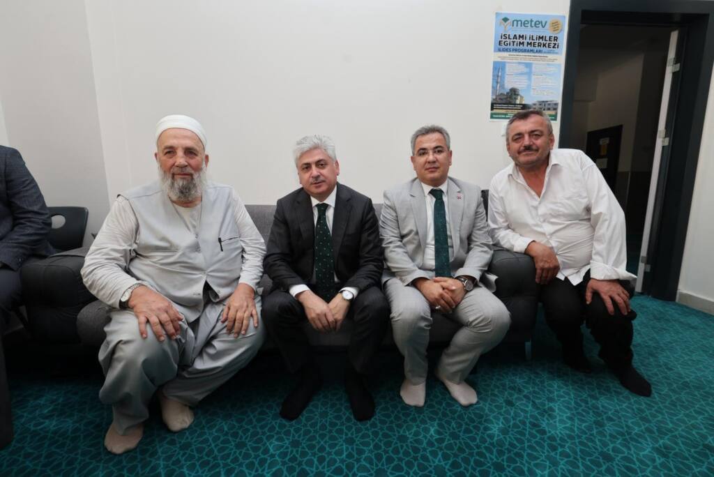 Vali Doğan Kızılelma Millet Bahçesi’nde İncelemelerde Bulundu