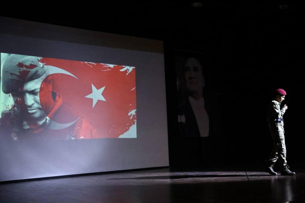 15 Temmuz Programı Şehit Erol Olçok Lisesi’nde Yapıldı