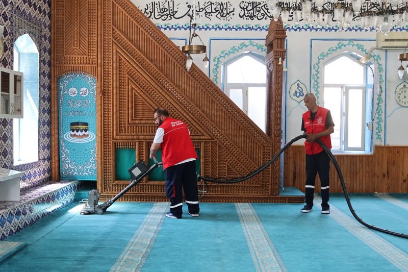 Adapazarı Belediyesi Sosyal Hizmetlerle Vatandaşların Yanında