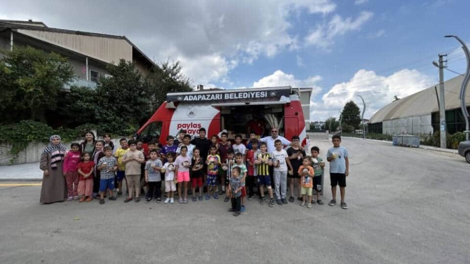 Adapazarı Belediyesi Sosyal Hizmetlerle Vatandaşların Yanında