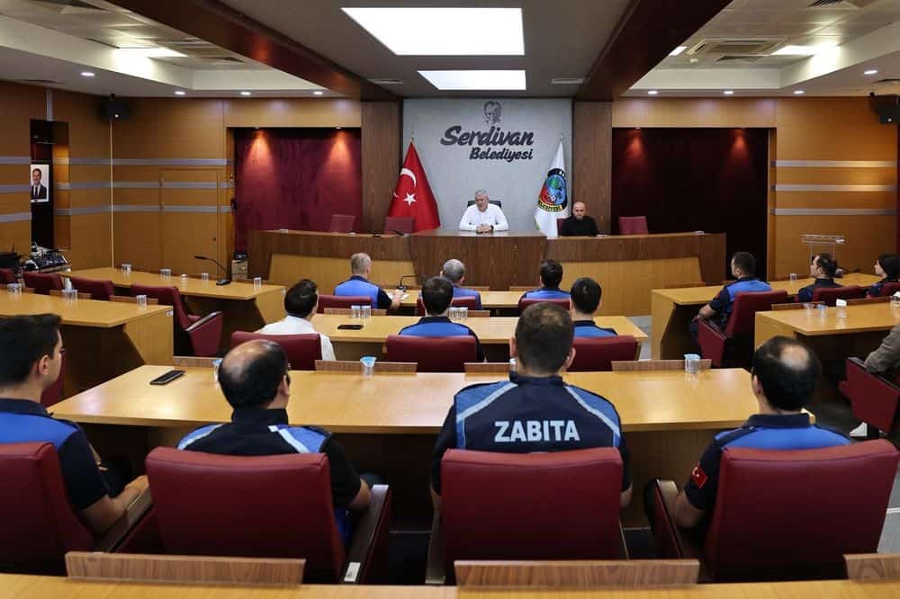 Başkan Osman Çelik, Zabıta Personeliyle Bir Araya Geldi