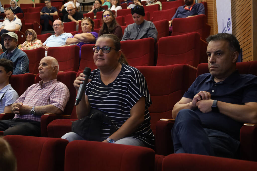 Böbrek kistleri hakkında merak edilenler SGM’de yanıt buldu