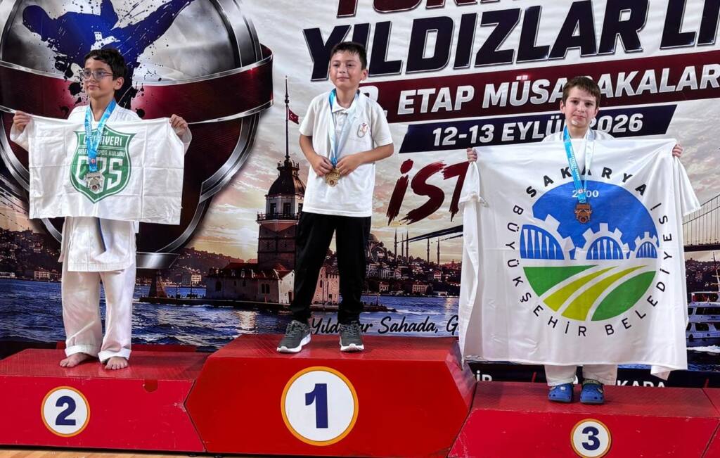 Büyükşehir Sporcuları Farklı Branşlarda Dereceler Elde Etti