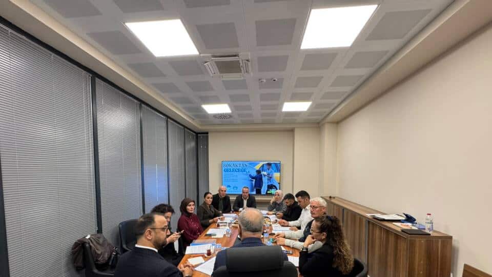 Büyükşehir’den sokak çocuklarına destek projesi