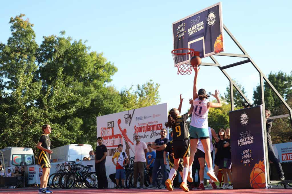 Büyükşehir’in 3×3 Sokak Basketbolu Turnuvasında kayıtlar başladı