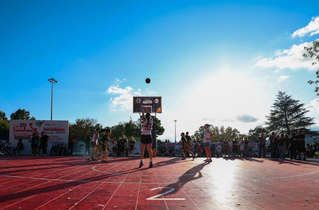 Büyükşehir’in 3×3 Sokak Basketbolu Turnuvasında kayıtlar başladı