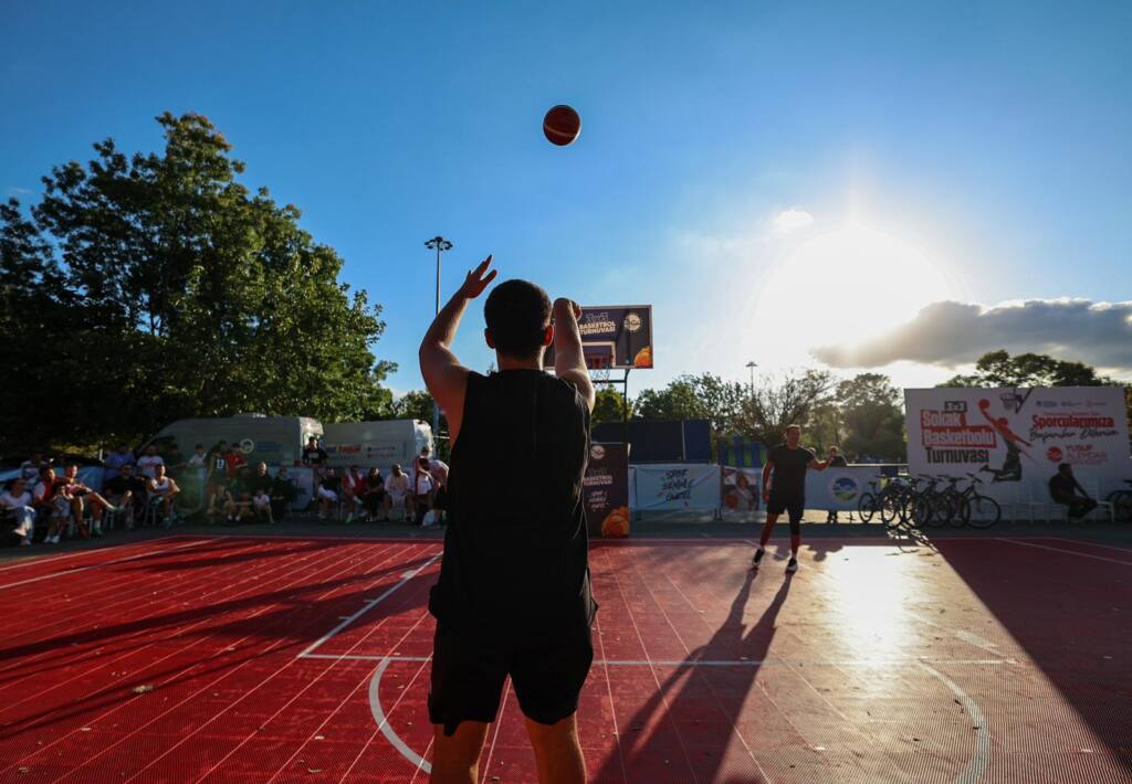 Büyükşehir’in 3×3 Sokak Basketbolu Turnuvasında kayıtlar başladı