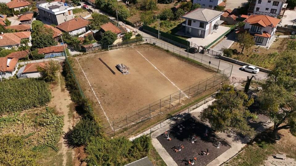 Çubuklu Mahallesi’ne Yeni Sentetik Futbol Sahası Yapılıyor