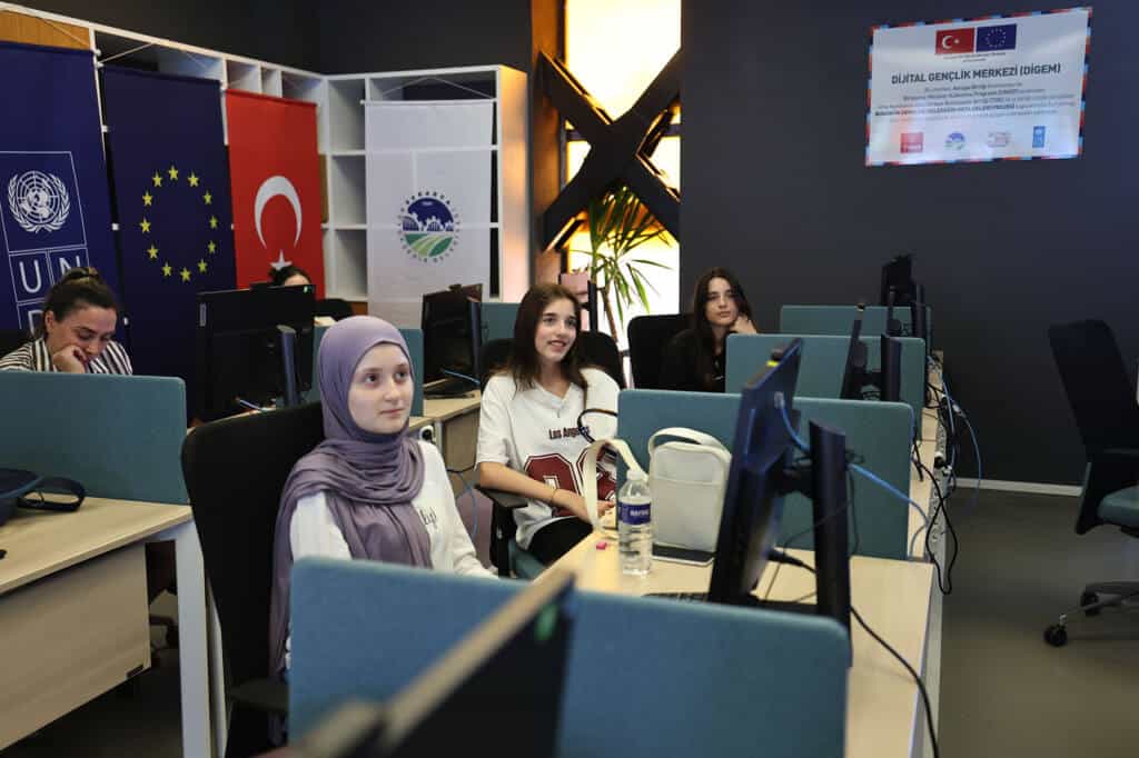 Genç Atölye Yaz Dönemi Eğitimleri Tamamlandı