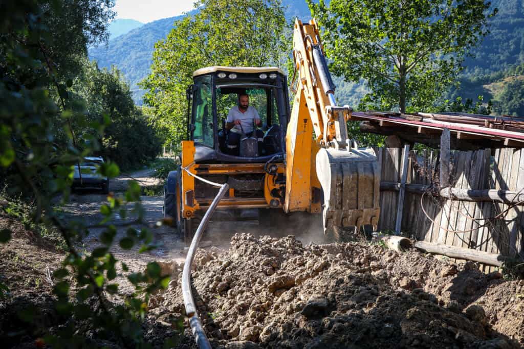Geyve Belpınarı Mahallesi İçme Suyu Altyapısı Yenileniyor