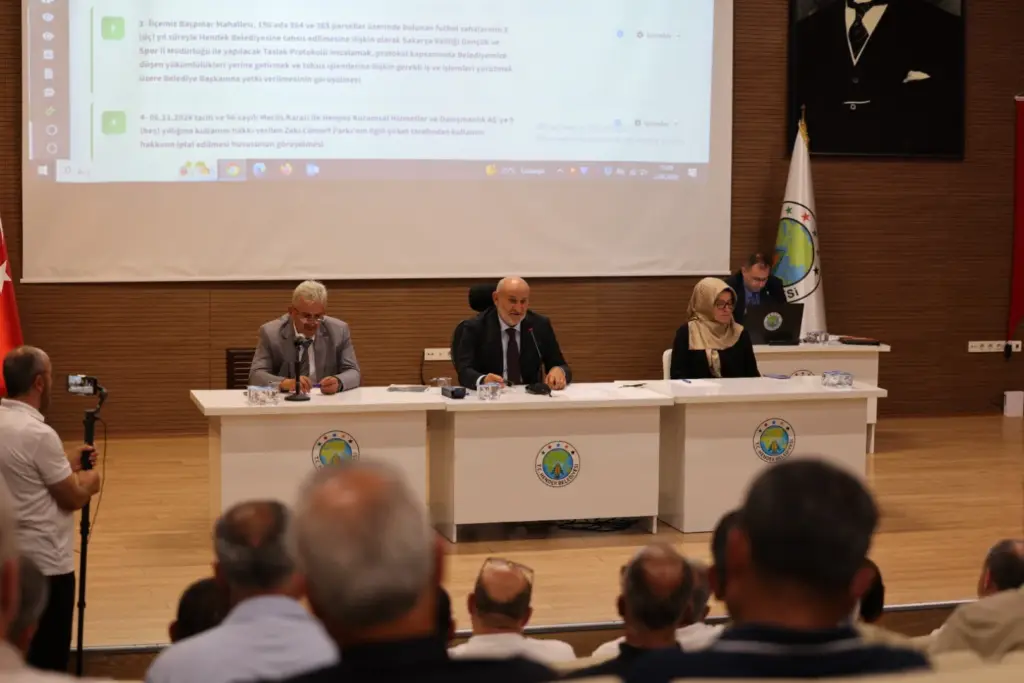 Hendek Belediyesi Meclisi 10 Maddeyi Karara Bağladı