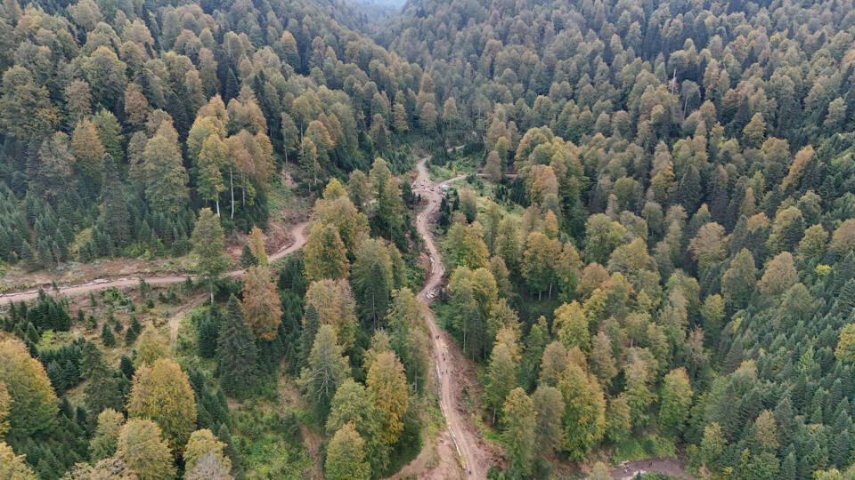 Hendek Yaylalarında Sonbahar Doğa Yürüyüşleri Devam Ediyor