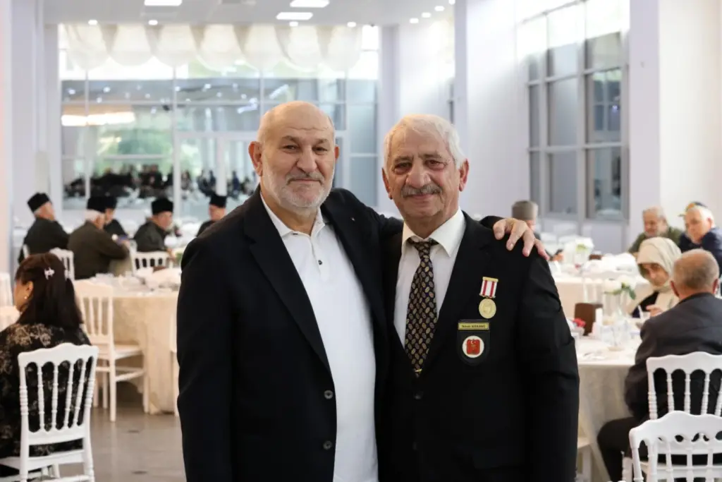 Hendek’te 19 Eylül Gaziler Günü Törenle Kutlandı
