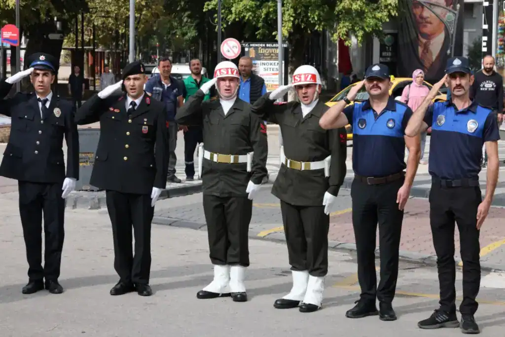 Hendek’te 19 Eylül Gaziler Günü Törenle Kutlandı