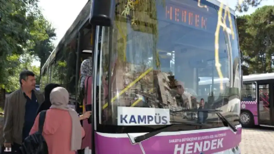 Hendek’te Üniversite Öğrencilerine Ücretsiz Kampüs Seferleri Başlıyor