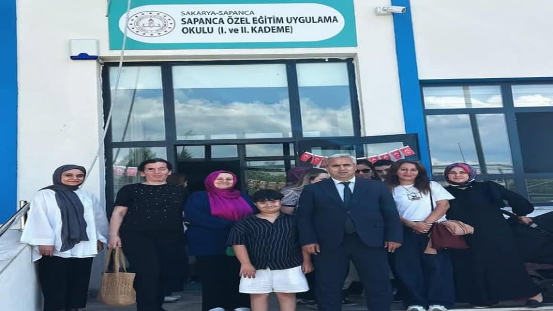 İlçe Milli Eğitim Müdürü Özel Eğitim Okulunu Ziyaret Etti