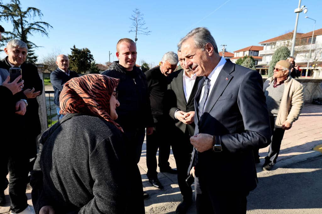 Karapürçek Hocaköy’e Modern Meydan Çalışması Başladı