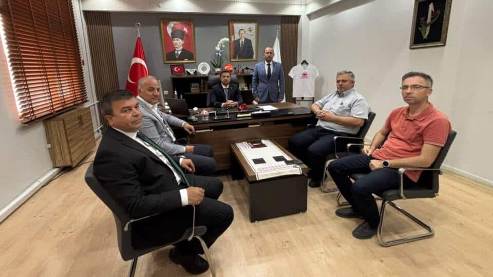 Karasu İlçe Milli Eğitim Müdürlüğü Değerlendirme Toplantısı Yaptı