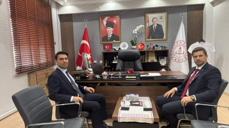 Karasu İlçe Milli Eğitim Müdürlüğü Ziyaretleri Kabul Etti