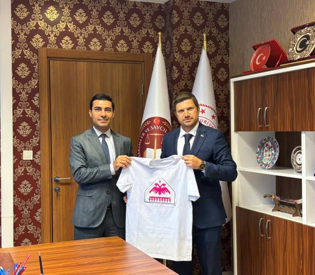 Karasu İlçe Milli Eğitim Müdürlüğünden Cumhuriyet Başsavcısına Ziyaret