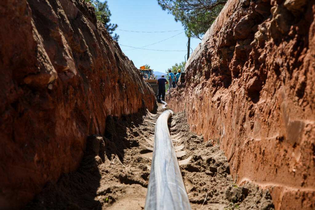 Karasu’da 3 Mahallenin İçme Suyu Altyapısı Güçlendirildi