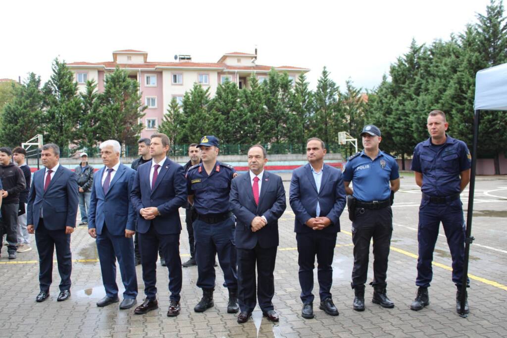 Kaymakam Arslan İlk Ders Zili Programına Katıldı