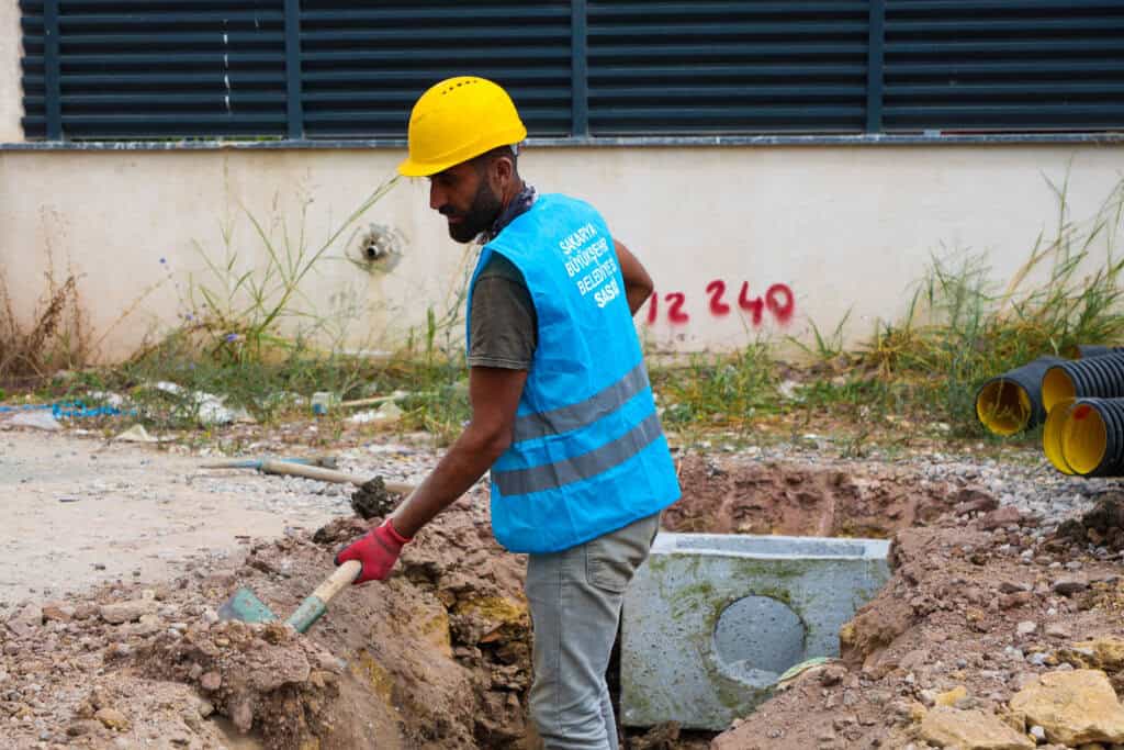 Ozanlar Mahallesi’ne 2 bin 500 metrelik yağmur suyu hattı