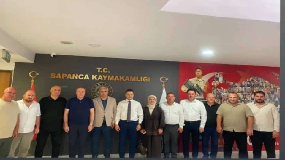 Sakarya AK Parti Heyetinden İlçe Milli Eğitim Müdürlüğüne Ziyaret