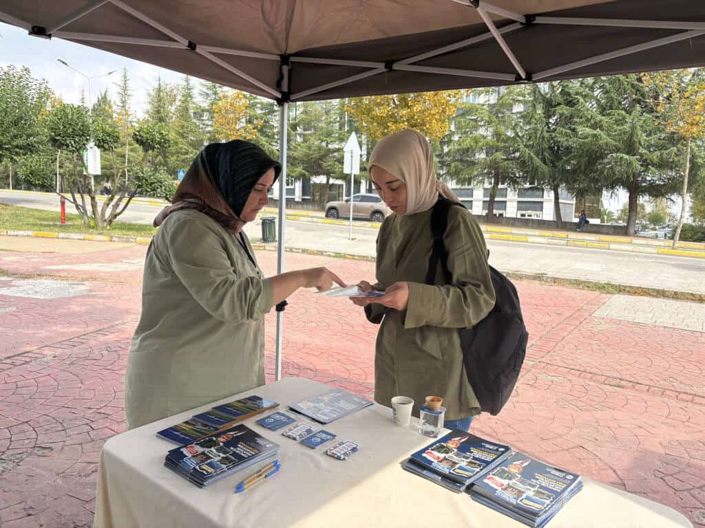 Sakarya Büyükşehir’den üniversitelilere kampüste destek