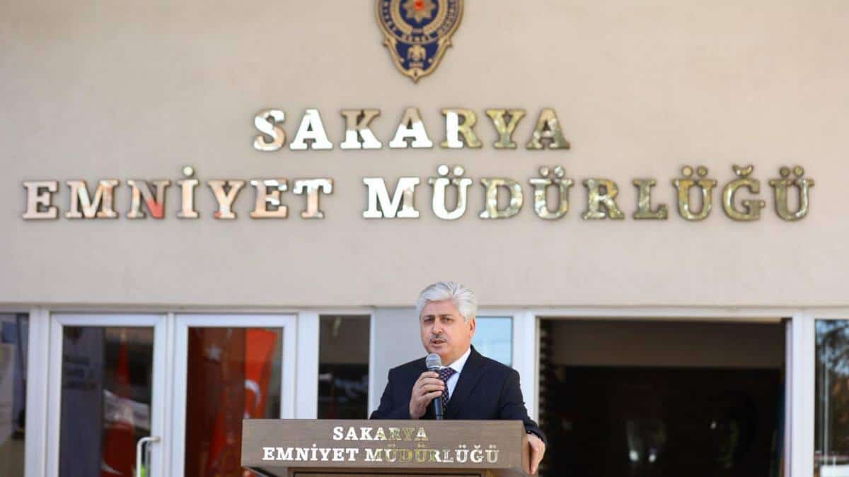 Sakarya Emniyetine 28 Yeni Araç Teslim Edildi