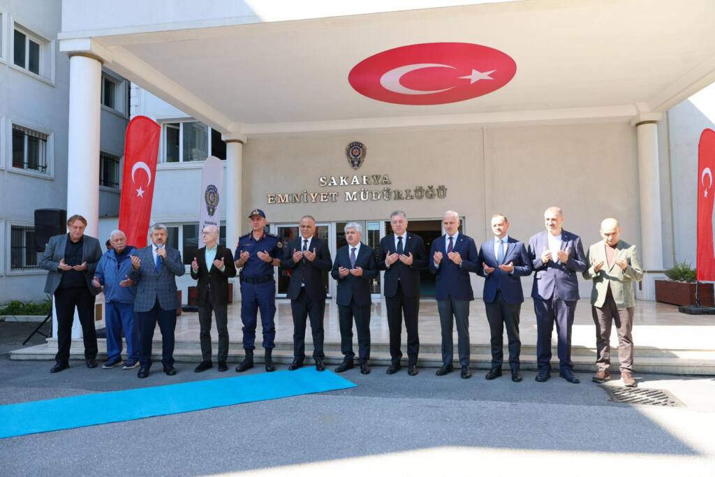 Sakarya Emniyetine 28 Yeni Araç Teslim Edildi