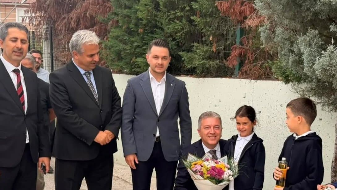 Sakarya Heyeti Sinan Göksun İlkokulu’nu Ziyaret Etti