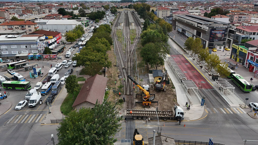 Sakarya’da Raylı Sistem Yeraltına Alınıyor