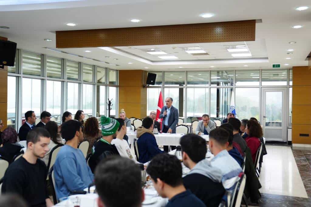 SAU Rektörü Hamza Al Öğrencilere Proje Çağrısı Yaptı