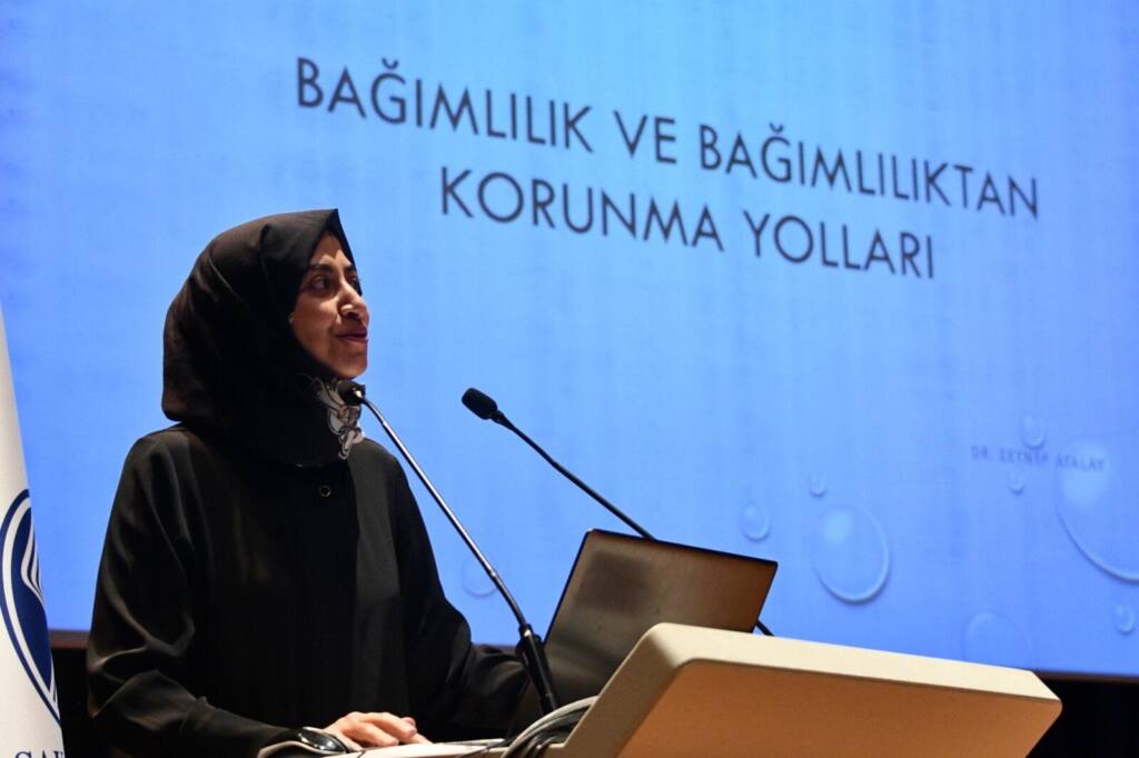 SAÜ’de Üniversite Yaşamına Uyum Programı Başladı